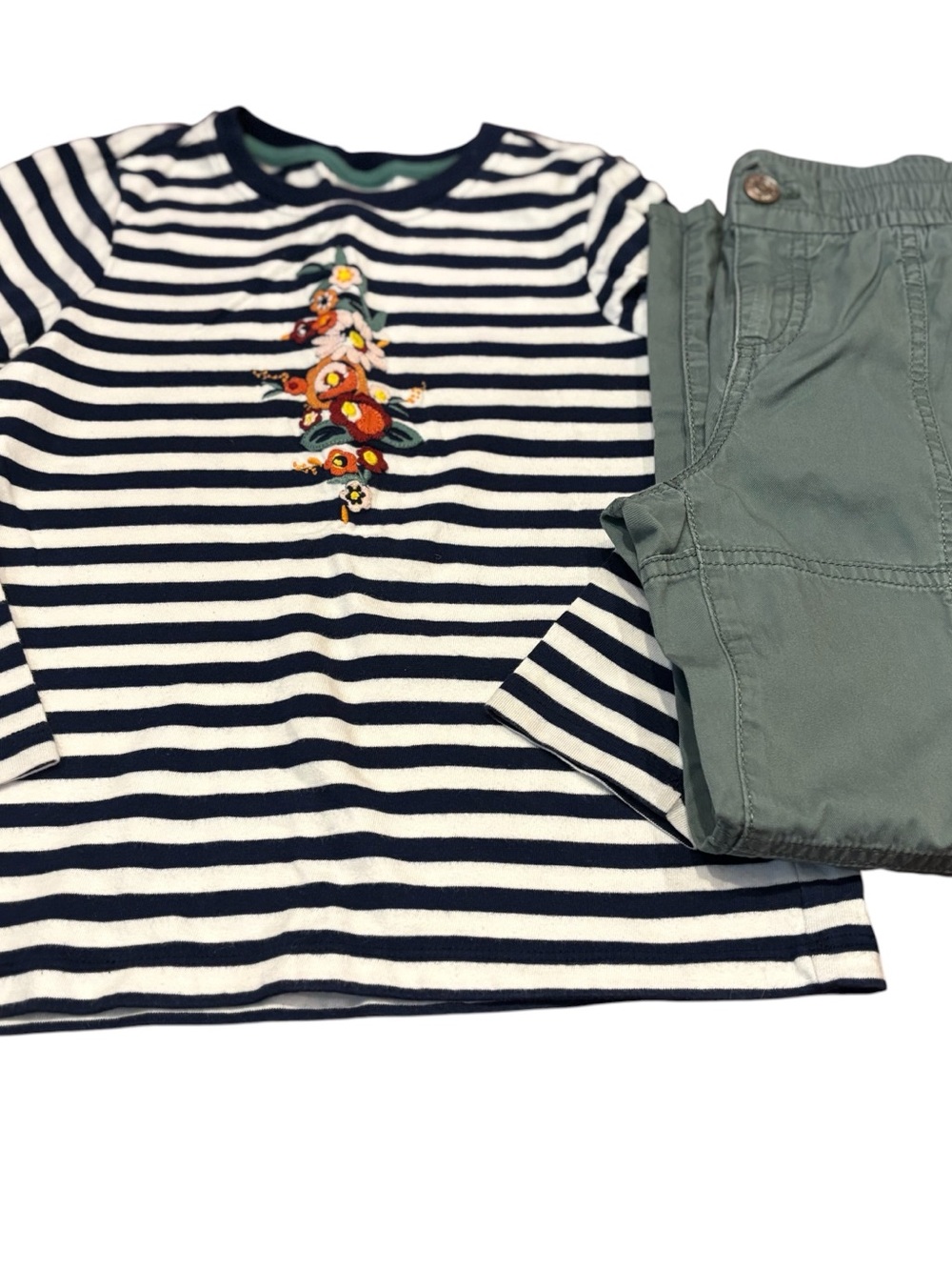 Hannah Andersson shirt size 6/7 with Gap pants